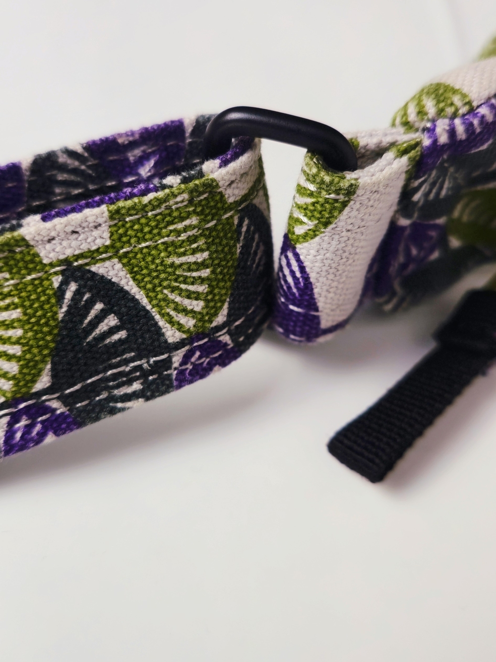 KAVU Sydney Satchel Crossbody Bag Purple & Green Geometric Pattern - Picture 10 of 14